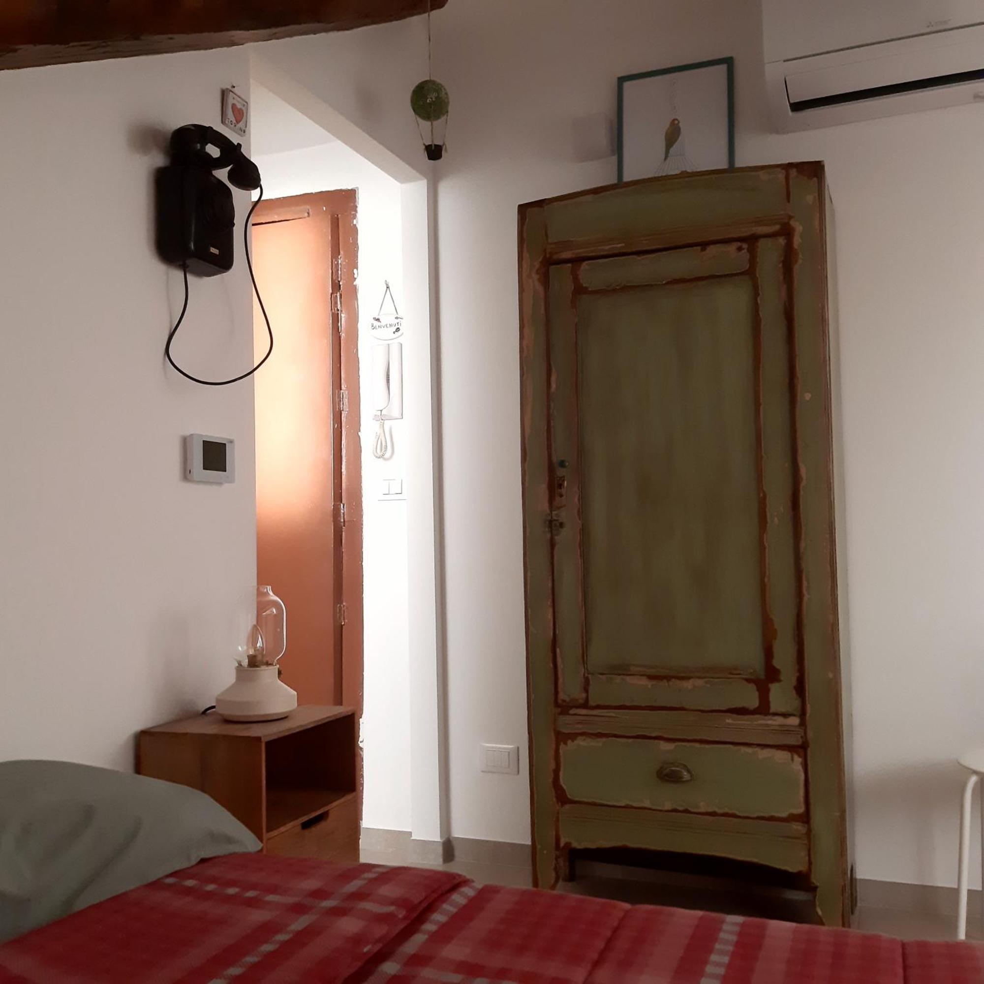 La Mansarda Delle Mongolfiere Apartment Torino Cameră foto